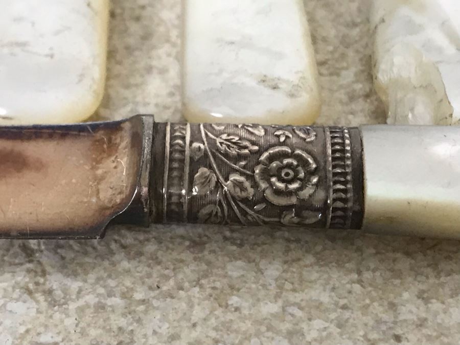 Vintage Sterling Silver Repousse And Mother Of Pearl Handle Knives - Four By Landers Frary & Clark Aetna Works And Four By American Cutlery Company 247g TW [Photo 9]
