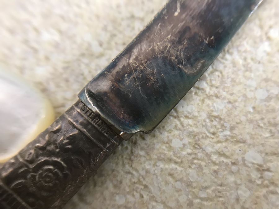 Vintage Sterling Silver Repousse And Mother Of Pearl Handle Knives - Four By Landers Frary & Clark Aetna Works And Four By American Cutlery Company 247g TW [Photo 11]