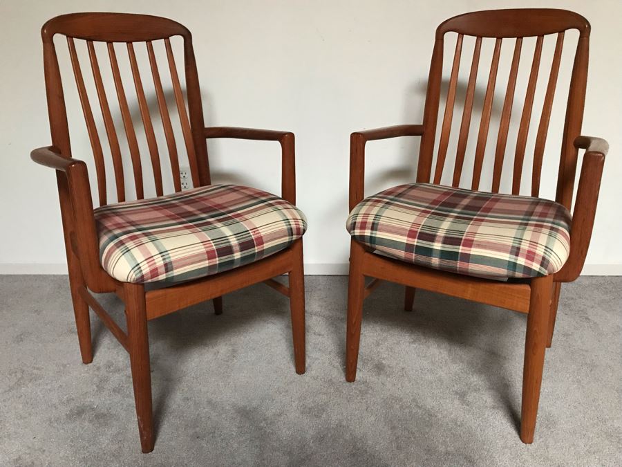 JUST ADDED - Pair Of Danish Modern Armchairs [Photo 3]
