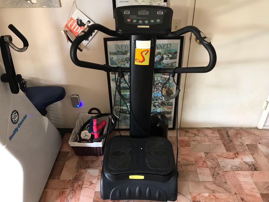 Vibration Trainer Excercise Machine 31W X 24D X 48H [Photo 2]