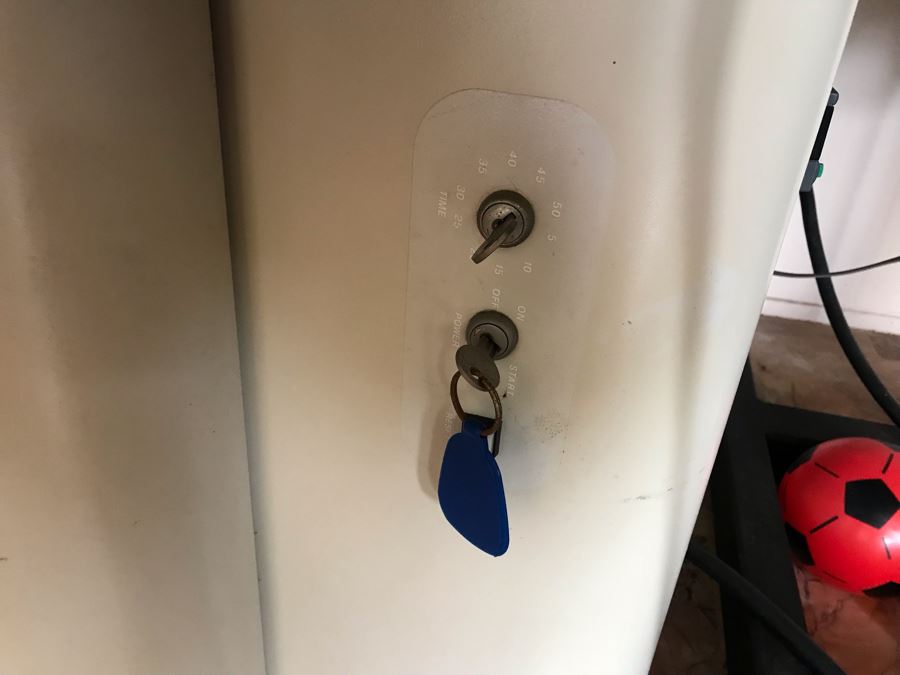 Aqua Massage Dry Water Massage Commerical Machine Retailed For $24,000 - Needs Servicing [Photo 5]