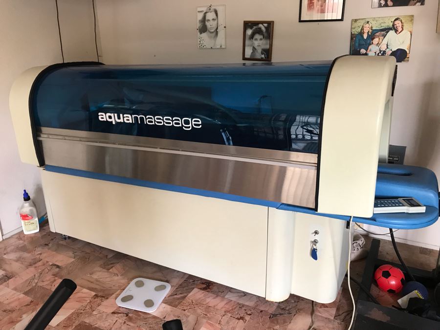 Aqua Massage Dry Water Massage Commerical Machine Retailed For $24,000 - Needs Servicing [Photo 1]