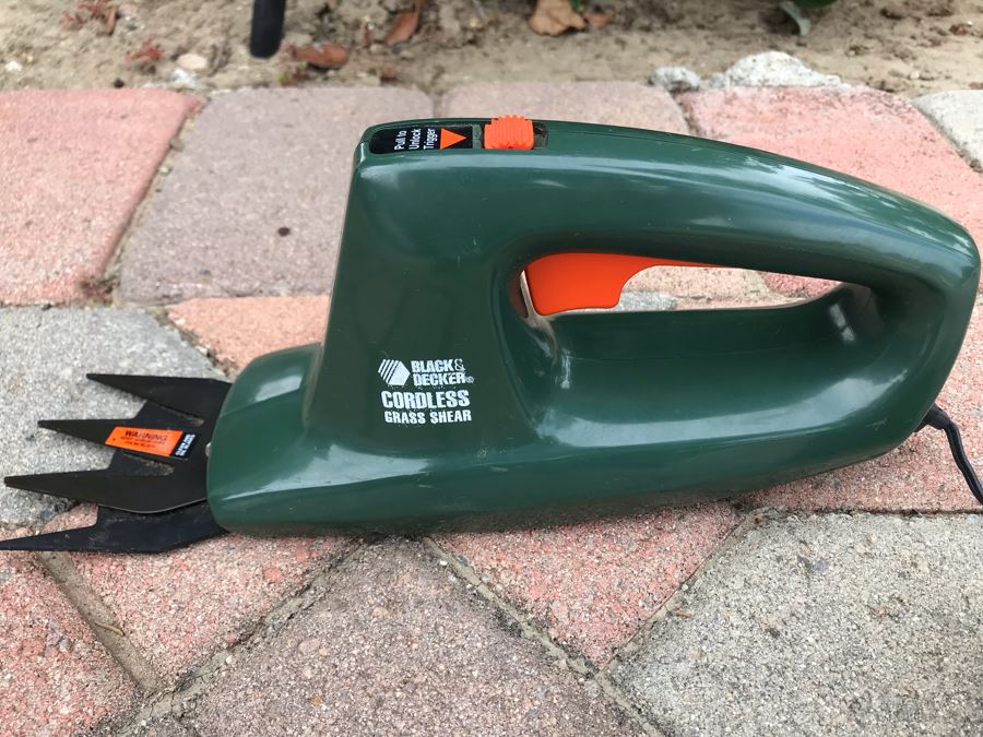 Sold at Auction: Black & Decker Cordless Grass Shear New IN Box