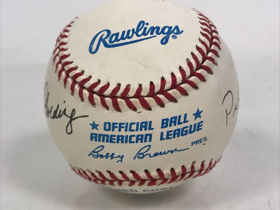 JUST ADDED - Signed By Former CA Governor Pete Wilson And Former Mayor Of San Diego Susan Golding - Rawlings Official Baseball American League [Photo 9]