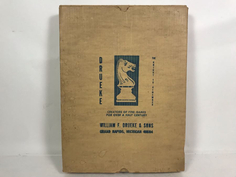 JUST ADDED - Vintage Mid-Century William F. Drueke & Sons Clapper Wooden Clapper Game With Original Box 17 X 13 [Photo 2]