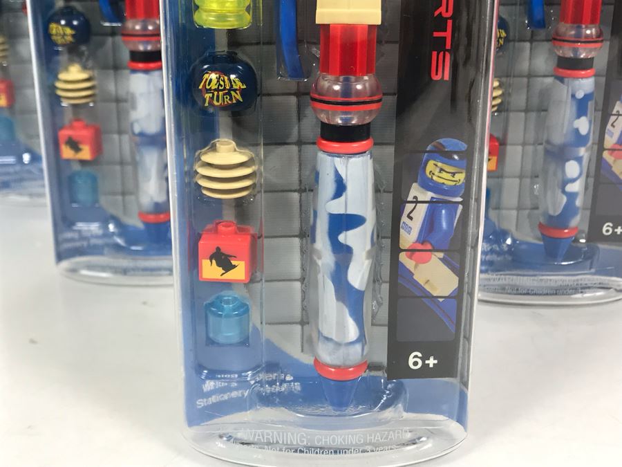 JUST ADDED - Six New LEGO Snowboarder Boy Pens [Photo 5]
