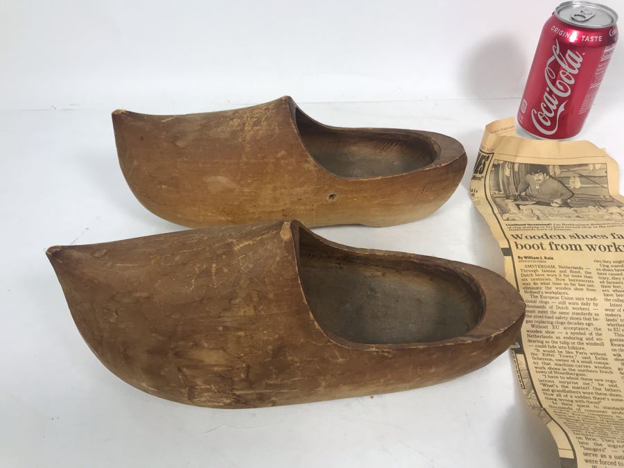 JUST ADDED - Pair Of Vintage Hand Carved Wooden Clogs Shoes 9.5 Internal Length - 11.5 External Length X 5W [Photo 2]