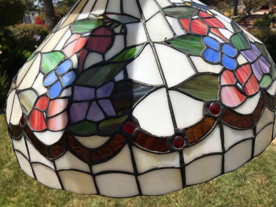 Stained Glass Hanging Light Fixture [Photo 8]