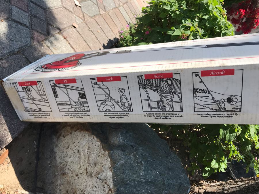 New Motor Scrubber Model MS-1000 [Photo 5]