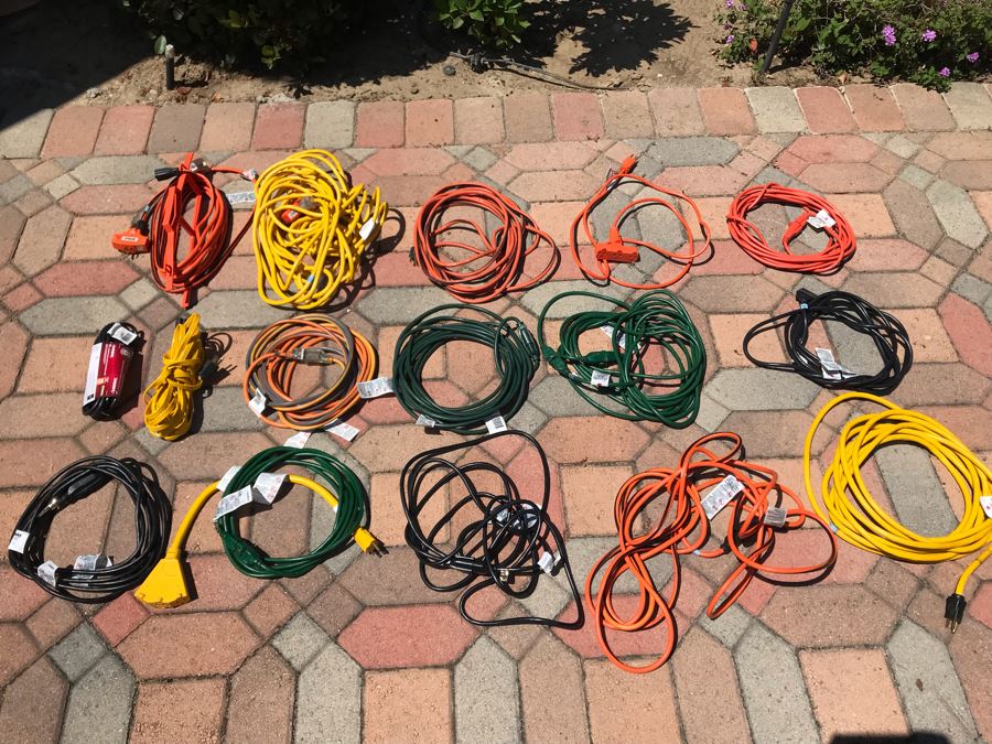 Huge Lot Of Apx 17 Heavy Duty Electrical Extension Cords [Photo 2]