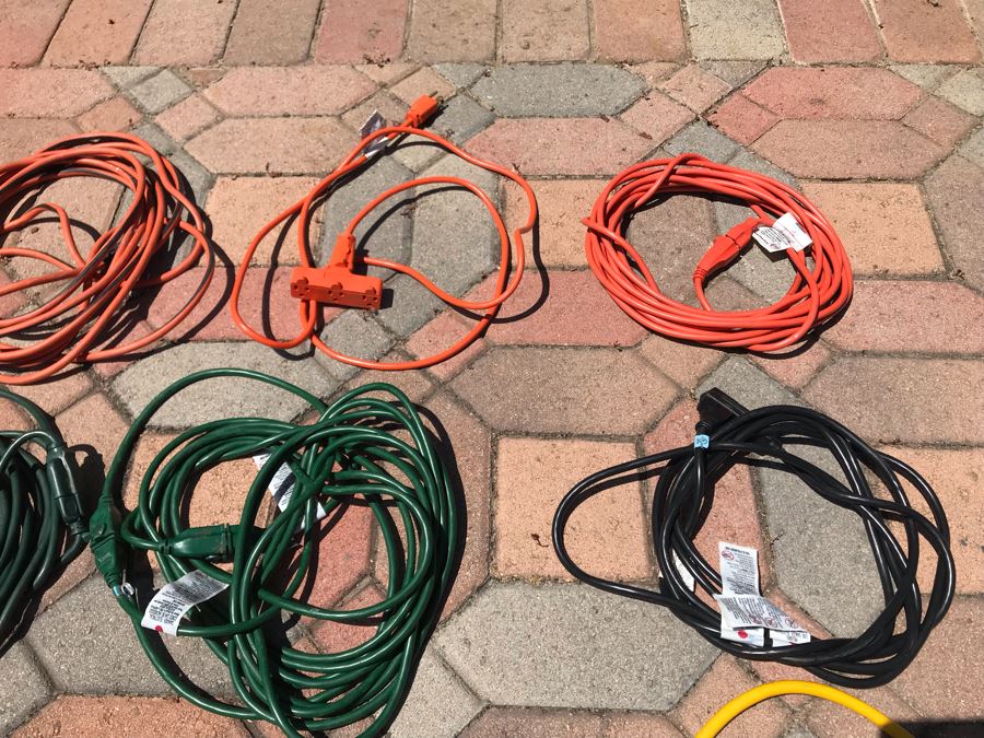 Huge Lot Of Apx 17 Heavy Duty Electrical Extension Cords [Photo 8]