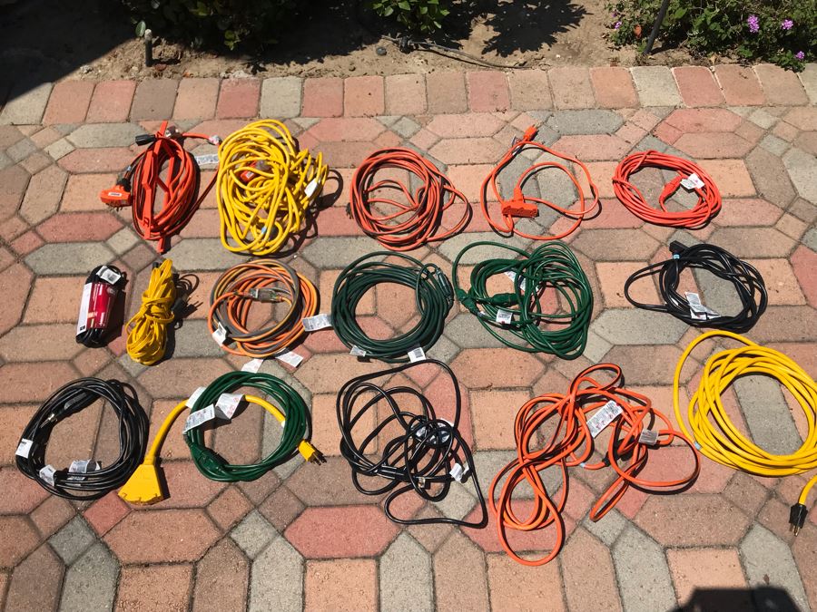 Huge Lot Of Apx 17 Heavy Duty Electrical Extension Cords [Photo 3]