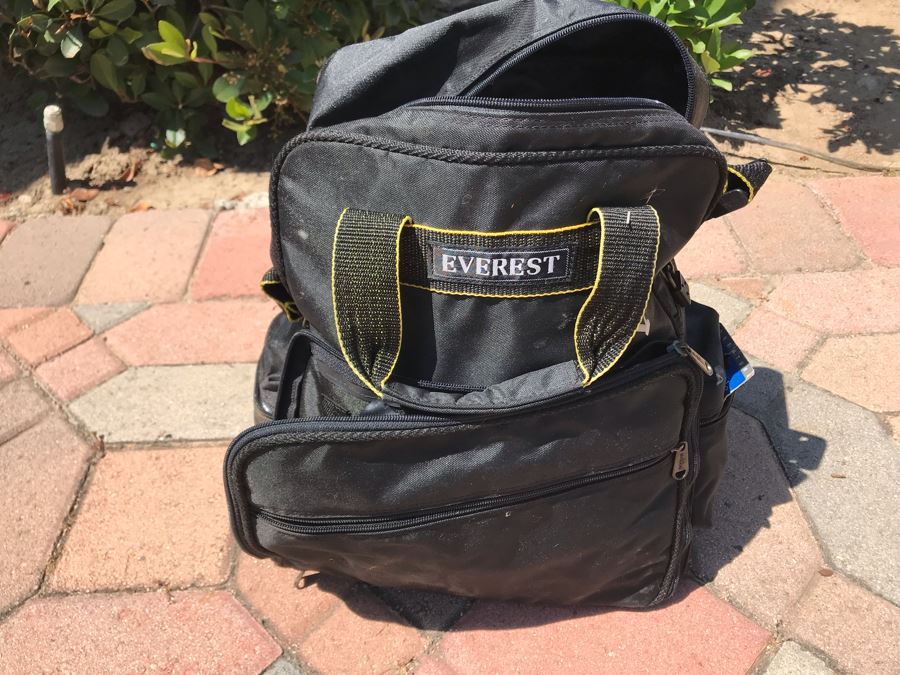 Everest Emergency Backpack Kit With Supplies [Photo 1]