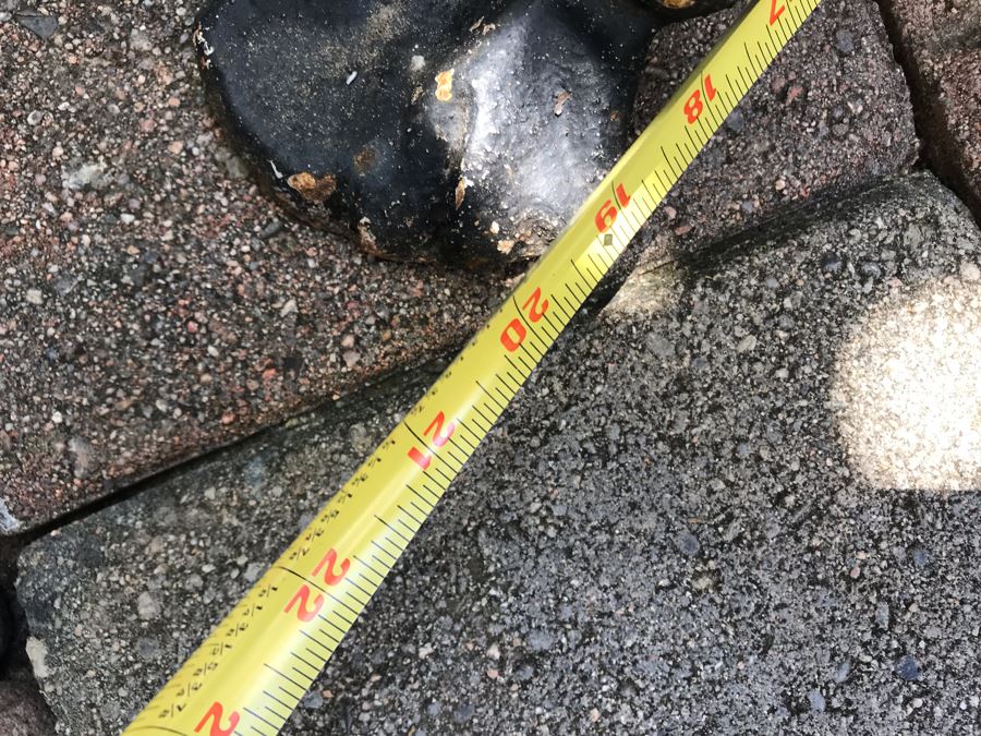 Heavy Cast Iron Outdoor Chair 23W X 20D X 27H With Matching Side Table 24W X 14H Grapes Vine Motif [Photo 12]