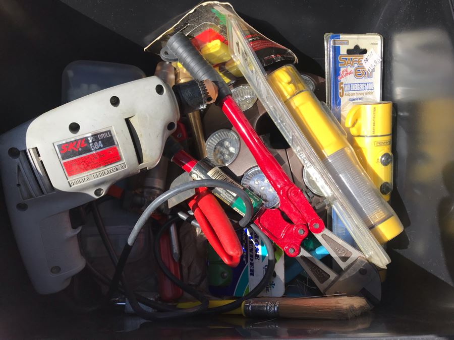 Various Tools Lot Including Skil 3/8' Drill [Photo 3]