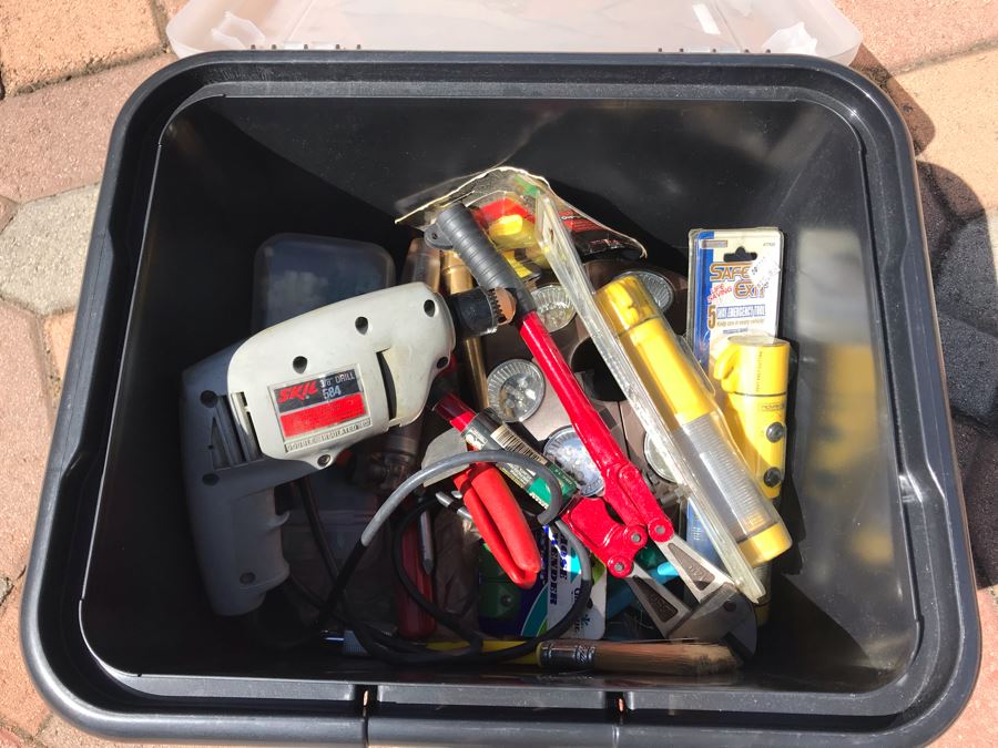 Various Tools Lot Including Skil 3/8' Drill