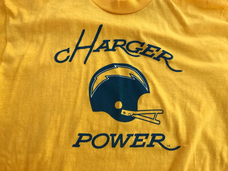 Four Vintage San Diego Chargers Footbal Yellow T-Shirts Size Large [Photo 3]