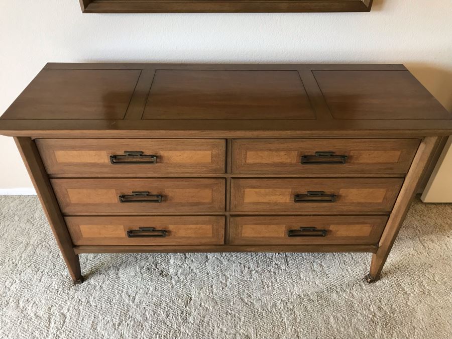 Mid-Century Modern Chinoiserie Chest Of Drawers 6-Drawer Dresser By White Fine Furniture With Matching Wall Mirror [Photo 7]