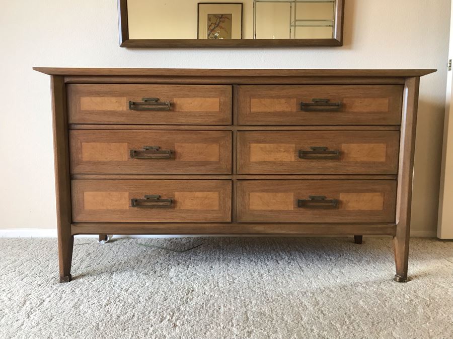 Mid-Century Modern Chinoiserie Chest Of Drawers 6-Drawer Dresser By White Fine Furniture With Matching Wall Mirror [Photo 1]