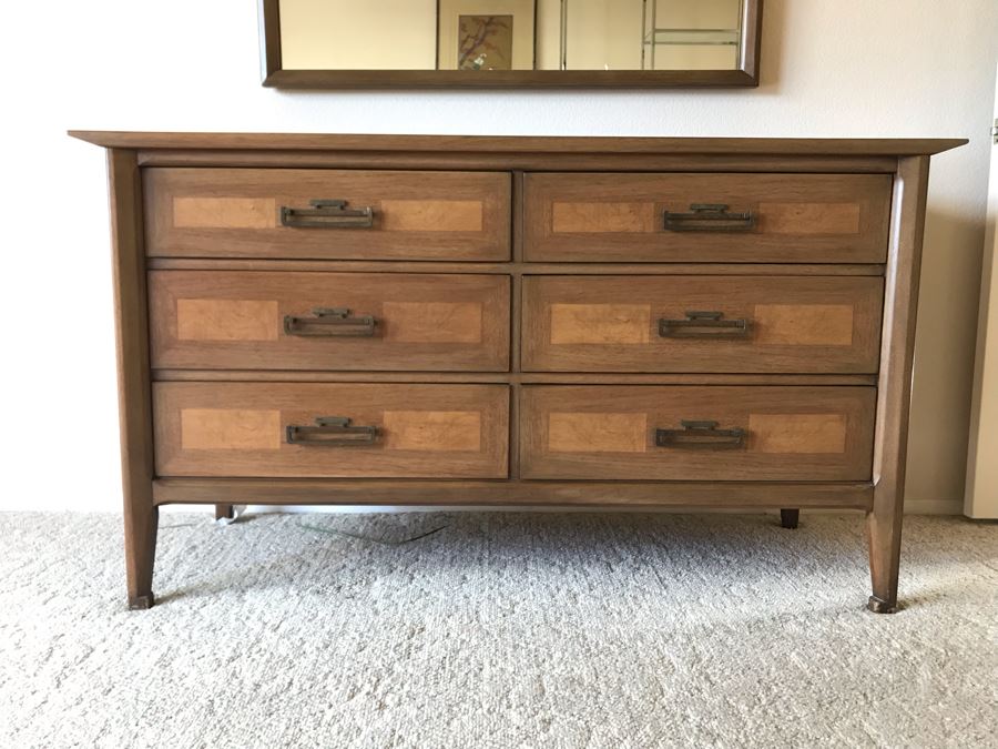 Mid-Century Modern Chinoiserie Chest Of Drawers 6-Drawer Dresser By White Fine Furniture With Matching Wall Mirror [Photo 5]