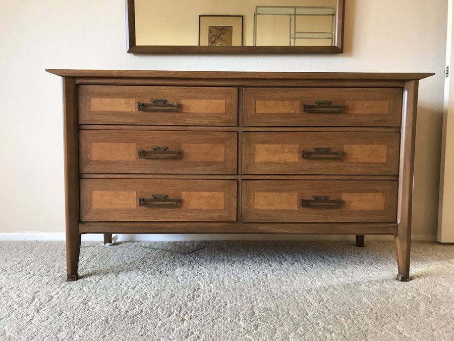 Mid-Century Modern Chinoiserie Chest Of Drawers 6-Drawer Dresser By White Fine Furniture With Matching Wall Mirror [Photo 3]