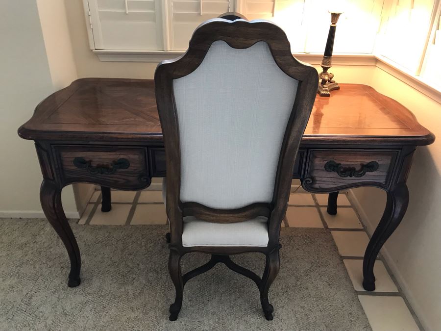 Thomasville Writing Desk With Chair [Photo 11]