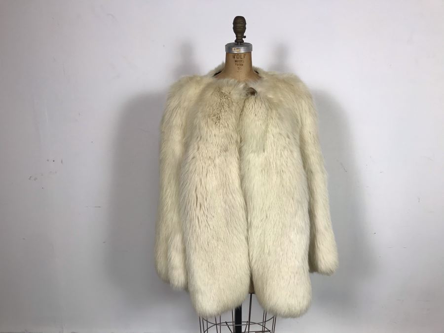 Pellicceria Graxia Milano Italian White Fur Jacket Apx Size 42 Length:30 Perimeter:45 Outer Sleeve To Neck:30 Inner Sleeve:16 [Photo 4]