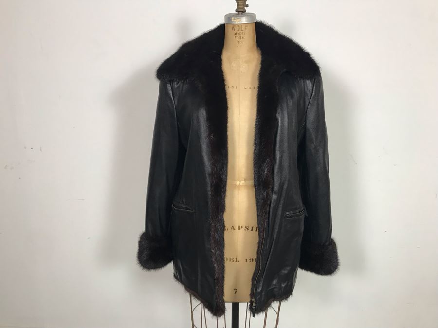 Italian Black Leather Mink Fur Lined Jacket Apx Size 42
