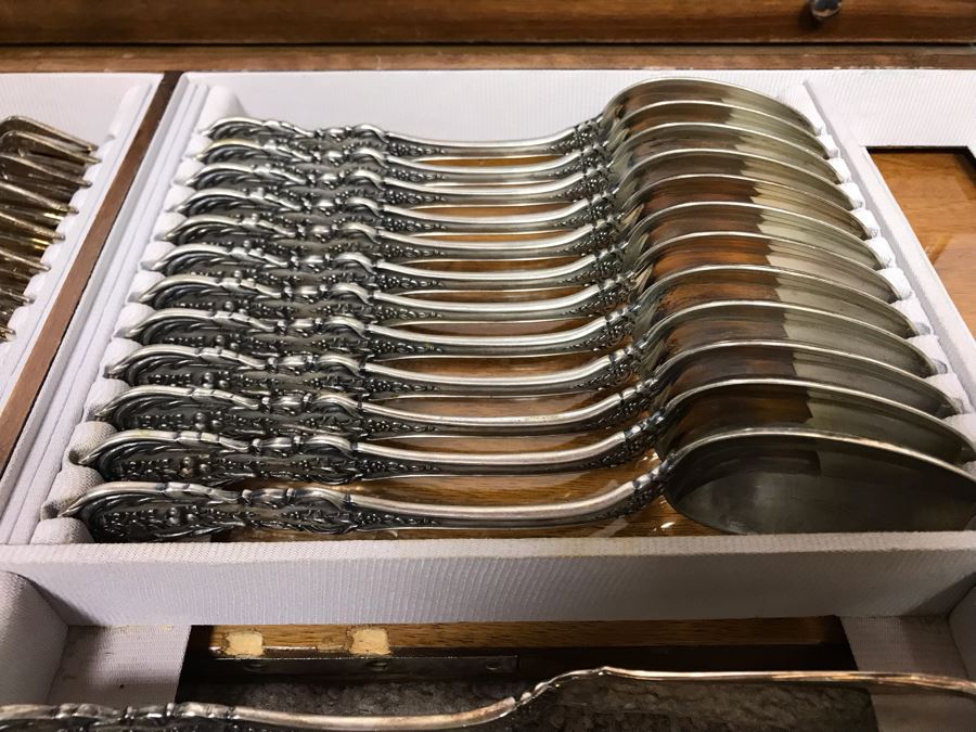 MASSIVE Vintage Italian 800 Silver Flatware Set W/ Serving Pieces Hallmarked 72 PA Palermo Italy A.P.I.S. Silversmith W/ Impressive Olive Wood Silverware Chest With 4 Sliding Drawers (52.6LBS W/ Box - Apx 20Lbs 800 Silver) - See Photos - Has Reserve Price [Photo 39]