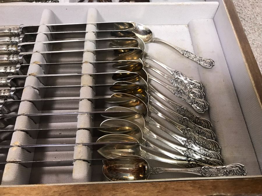 MASSIVE Vintage Italian 800 Silver Flatware Set W/ Serving Pieces Hallmarked 72 PA Palermo Italy A.P.I.S. Silversmith W/ Impressive Olive Wood Silverware Chest With 4 Sliding Drawers (52.6LBS W/ Box - Apx 20Lbs 800 Silver) - See Photos - Has Reserve Price [Photo 16]
