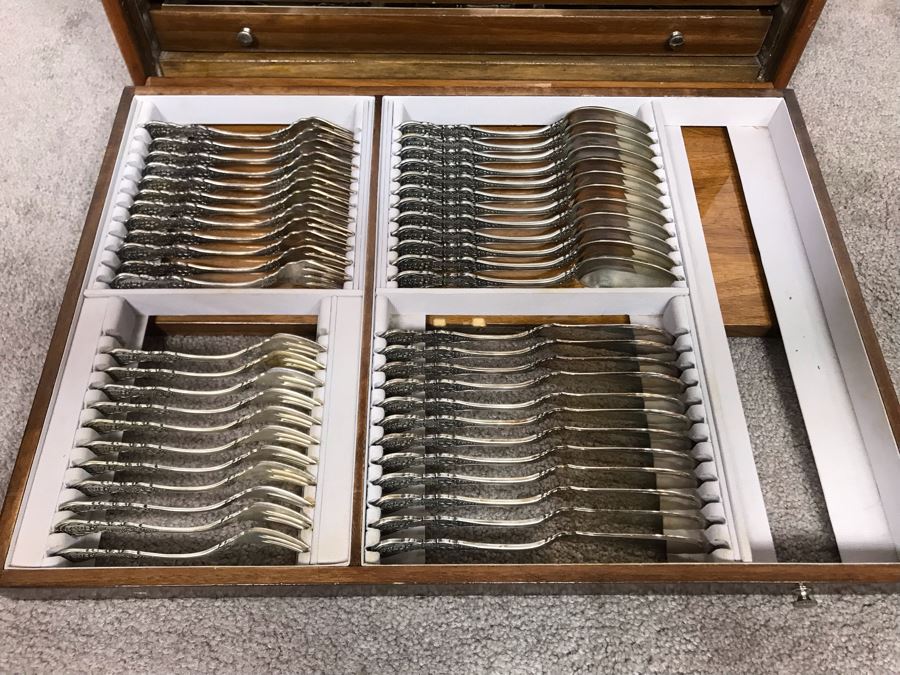 MASSIVE Vintage Italian 800 Silver Flatware Set W/ Serving Pieces Hallmarked 72 PA Palermo Italy A.P.I.S. Silversmith W/ Impressive Olive Wood Silverware Chest With 4 Sliding Drawers (52.6LBS W/ Box - Apx 20Lbs 800 Silver) - See Photos - Has Reserve Price [Photo 34]
