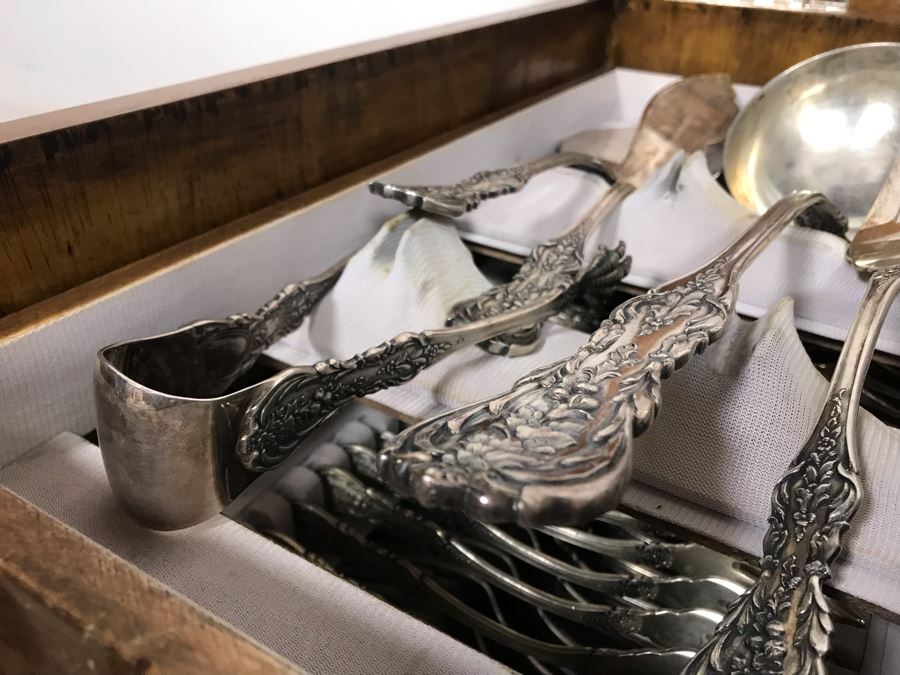 MASSIVE Vintage Italian 800 Silver Flatware Set W/ Serving Pieces Hallmarked 72 PA Palermo Italy A.P.I.S. Silversmith W/ Impressive Olive Wood Silverware Chest With 4 Sliding Drawers (52.6LBS W/ Box - Apx 20Lbs 800 Silver) - See Photos - Has Reserve Price [Photo 46]