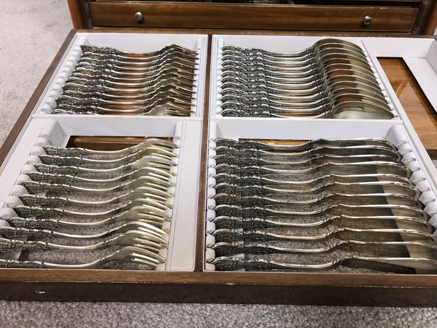 MASSIVE Vintage Italian 800 Silver Flatware Set W/ Serving Pieces Hallmarked 72 PA Palermo Italy A.P.I.S. Silversmith W/ Impressive Olive Wood Silverware Chest With 4 Sliding Drawers (52.6LBS W/ Box - Apx 20Lbs 800 Silver) - See Photos - Has Reserve Price [Photo 36]