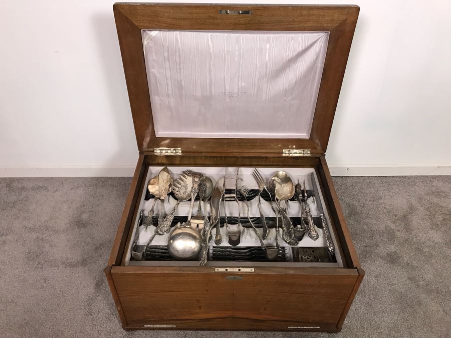 MASSIVE Vintage Italian 800 Silver Flatware Set W/ Serving Pieces Hallmarked 72 PA Palermo Italy A.P.I.S. Silversmith W/ Impressive Olive Wood Silverware Chest With 4 Sliding Drawers (52.6LBS W/ Box - Apx 20Lbs 800 Silver) - See Photos - Has Reserve Price [Photo 6]