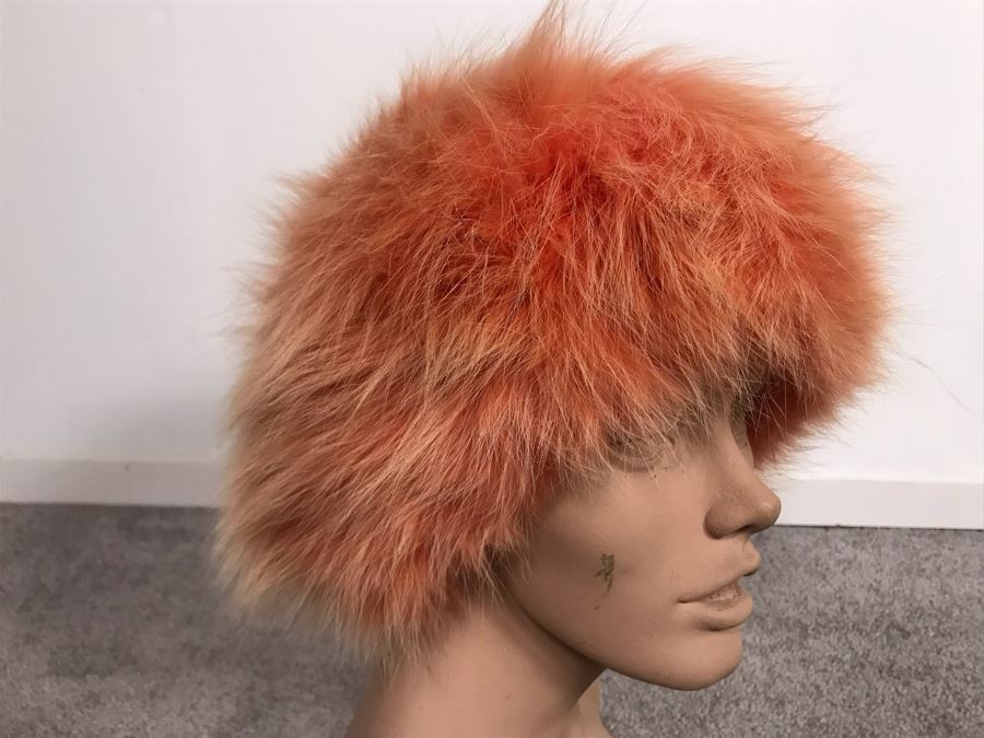 Vintage Dyed Pink Fur Hat [Photo 5]