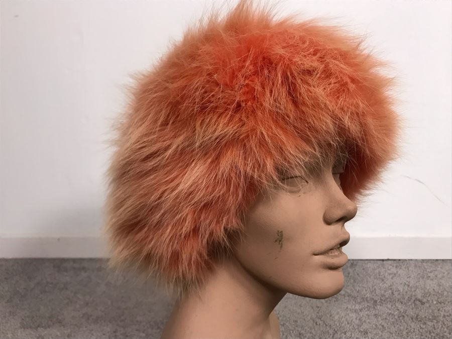 Vintage Dyed Pink Fur Hat [Photo 6]