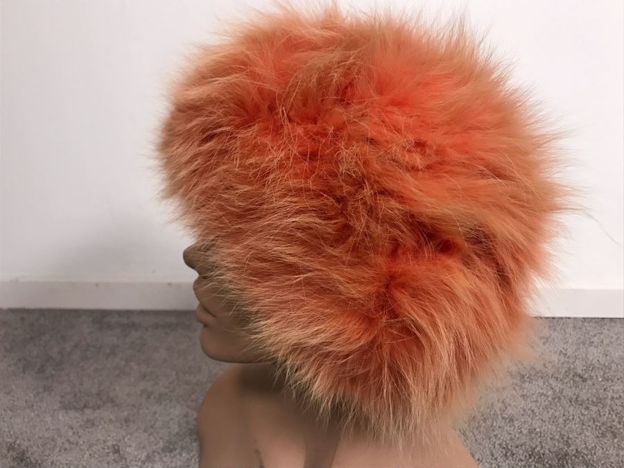 Vintage Dyed Pink Fur Hat [Photo 3]