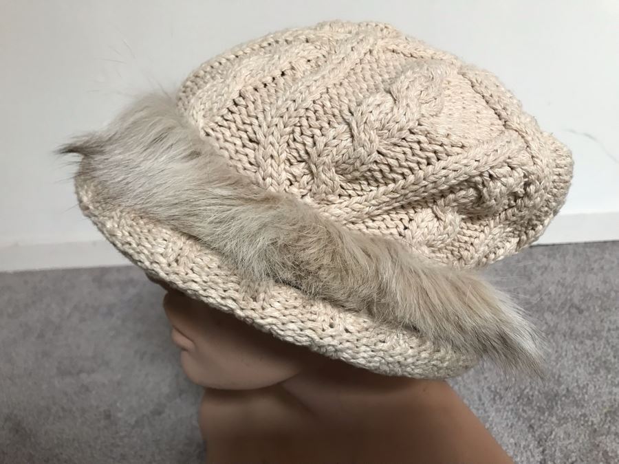 Vintage Knitted Hat With Fur [Photo 3]