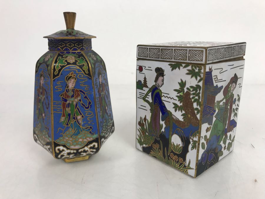 Pair Of Small Cloisonne Boxes 3H