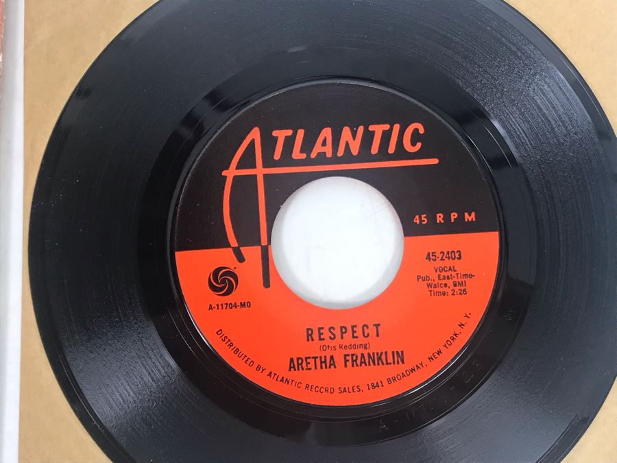 Vintage 45 Records Including The Beatles We Can Work It Out Day Tripper With Jacket, Aretha Franklin Respect, James Brown, Dean And Jean, Donovan, Ramsey Lewis Trio - See Photos [Photo 6]