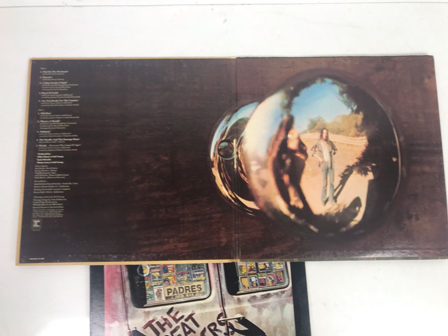 Vinyl Records: San Diego's The Beat Farmers (Country Dick Montana) Van Go And Neil Young Harvest [Photo 7]