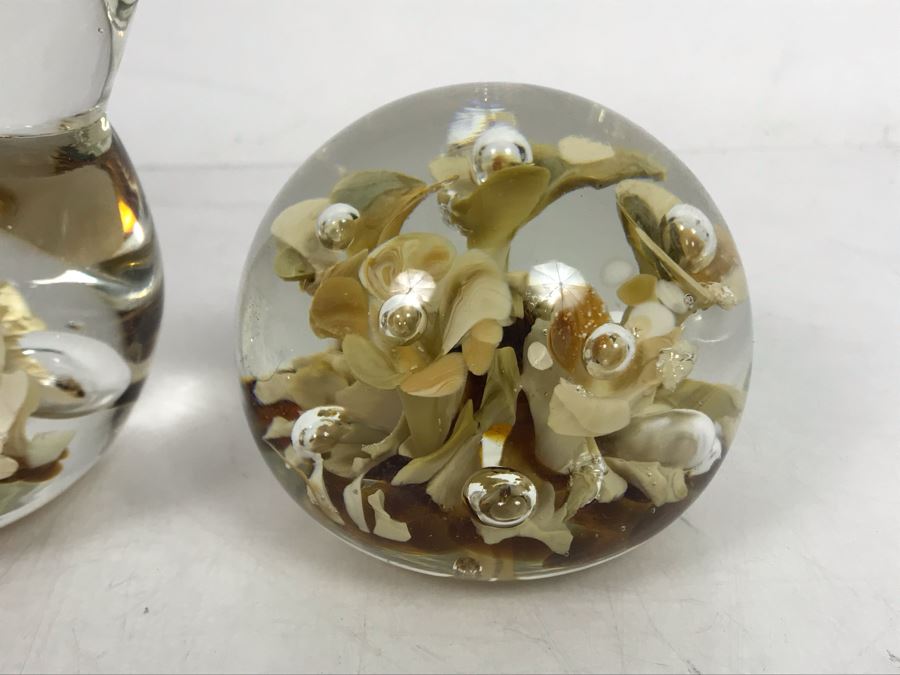 Vintage 1977 Maude And Bob St. Clair Art Glass Paperweights [Photo 4]