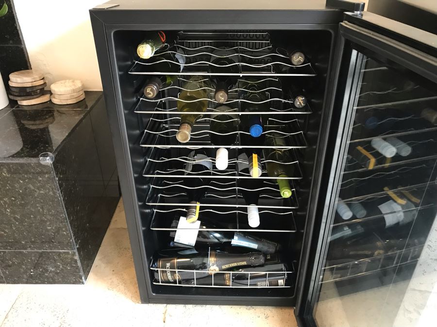 Vinotemp Wine Cooler Model VT34 TS Must Be Unplugged To Change