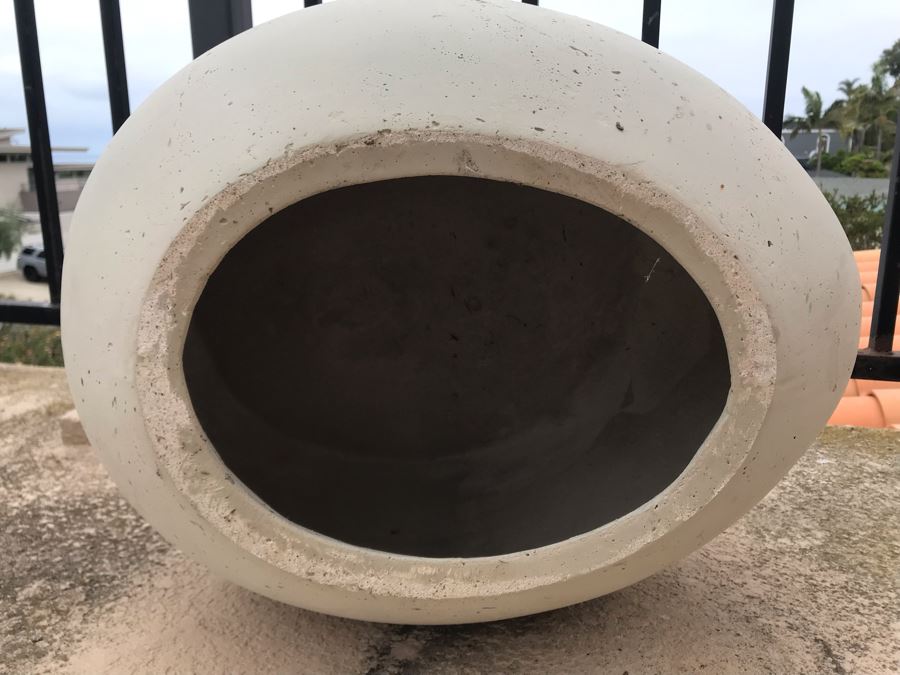 Modernist Industrial Concrete Outdoor Side Table (Hollow Inside / Not Heavy) 22W X 16D X 12H [Photo 6]