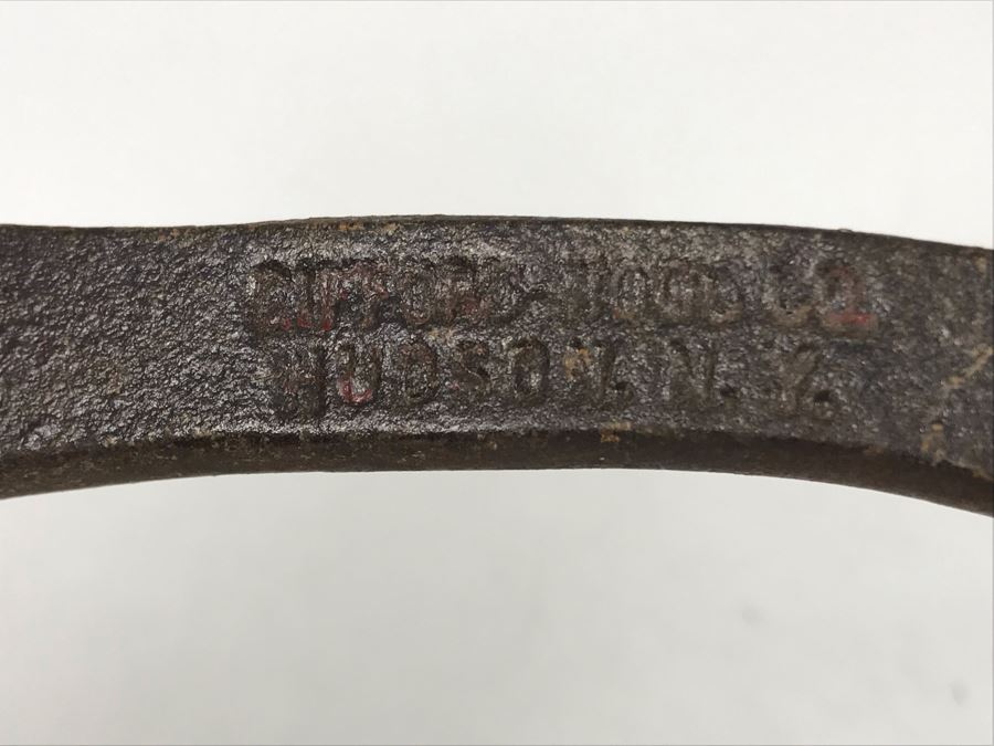 Vintage Cast Iron 14.5' Ice Tongs Gifford Wood Co, Hudson, NY 542 [Photo 8]