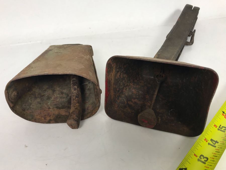 Pair Of Vintage Handmade Metal Cowbells [Photo 10]