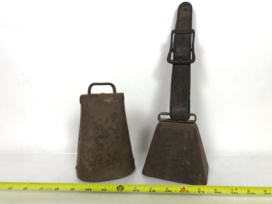 Pair Of Vintage Handmade Metal Cowbells [Photo 1]