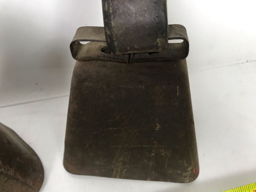 Pair Of Vintage Handmade Metal Cowbells [Photo 8]