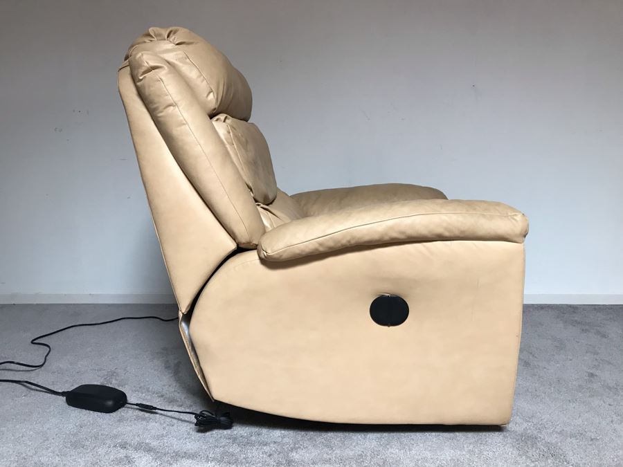 Nice Leather Electric Recliner By KFI Asheboro, NC [Photo 14]