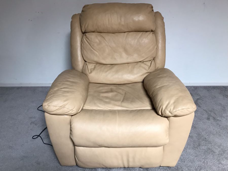 Nice Leather Electric Recliner By KFI Asheboro, NC [Photo 12]